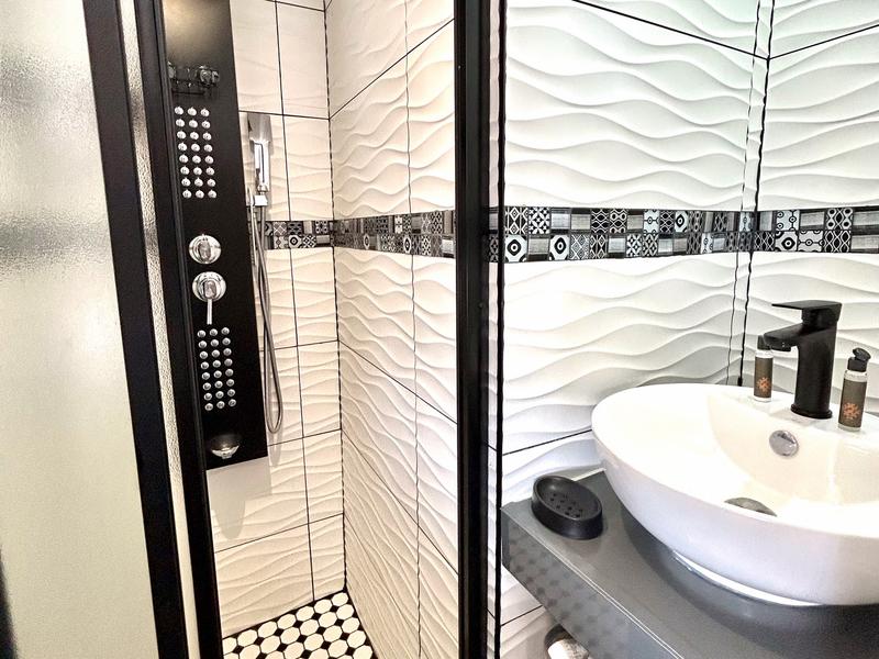 2 Bedroom Property for Sale in Mykonos Western Cape